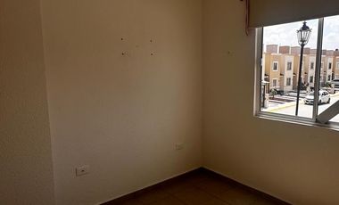 CASA EN VENTA VIÑEDOS A 5 MIN DE LA CARR. MEX-PACH