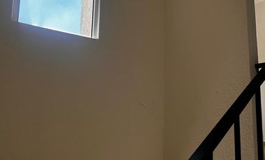 CASA EN VENTA VIÑEDOS A 5 MIN DE LA CARR. MEX-PACH