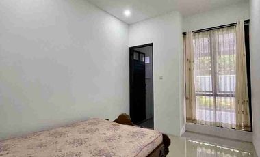 Jual Rumah Bandung utara gerlong 1 lantai halaman luas terawat siap huni nego lokasi strategis SHM