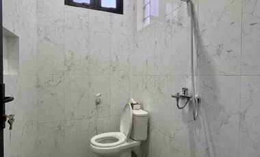 Jual Rumah Bandung utara gerlong 1 lantai halaman luas terawat siap huni nego lokasi strategis SHM