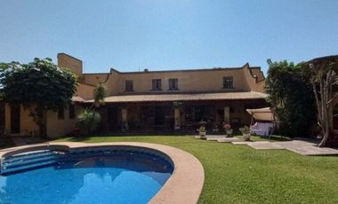 Casa En Venta En Avenida Bugambilias Brisas de Cuautla Cuautla Morelos