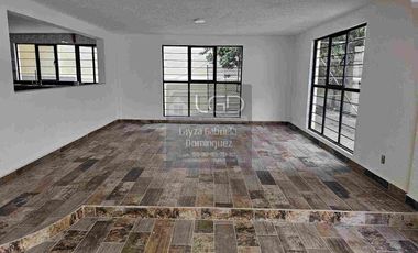 Se vende casa Santa Mónica