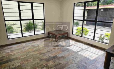 Se vende casa Santa Mónica