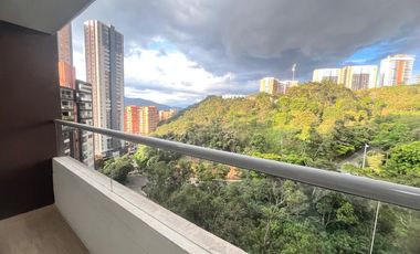 SE ARRIENDA APARTAMENTO