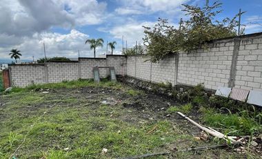 CASA CON GRAN JARDIN, EN UN NIVEL