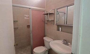 Casa en renta, 3 recámaras, en Jardines de Santa Mónica, Tlalnepantla