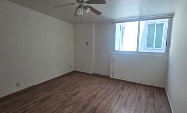 Casa en renta, 3 recámaras, en Jardines de Santa Mónica, Tlalnepantla