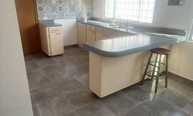 Casa en venta | Amplio terreno y excelente ubicación | Colonia Postal, Tijuana