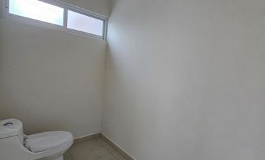 CASA NUEVAS EN VENTA, EN  PRIVADA CON UBICACION, CERCA DE GALERIAS, FORUM Y AVERANDA.