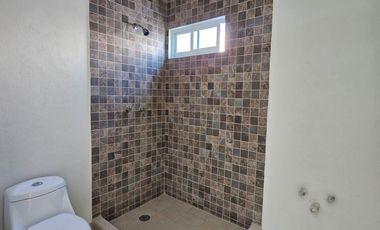 CASA NUEVAS EN VENTA, EN  PRIVADA CON UBICACION, CERCA DE GALERIAS, FORUM Y AVERANDA.