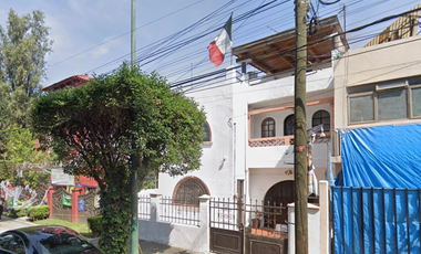 Casa en Remate en Calle Guanabana en Nueva Santa María, Azcapotzalco