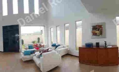 Casa amplia de venta en Ricaurte Cuenca a pocas cuadras del Colegio Catalinas espacios amplios OPORTUNIDAD