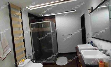 Casa amplia de venta en Ricaurte Cuenca a pocas cuadras del Colegio Catalinas espacios amplios OPORTUNIDAD