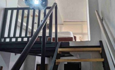 🟢ALQUILER  SUITE AMOBLADA DE 2 NIVELES CON PARQUEO EN URB. LOS SENDEROS - SECTOR CEIBOS🟢