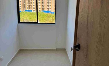 SE ARRIEND A APARTAMENTO EN URBANIZACION BOSQUES DE CEIBAL. RIONEGRO