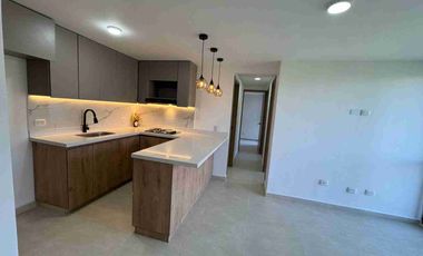 SE ARRIEND A APARTAMENTO EN URBANIZACION BOSQUES DE CEIBAL. RIONEGRO