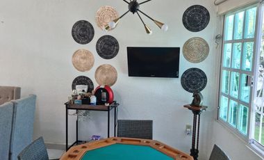 OPORTUNIDAD CON  GRAN JARDIN  EN EL FRACCIONAMIENTO LOMAS DE COCOYOC