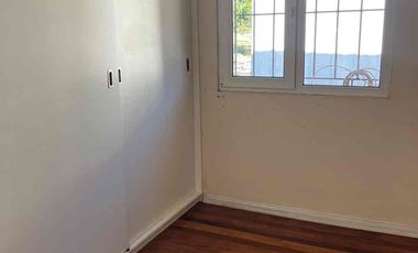 Vendo Casa  gran Ubicación!!!!! Sector Los Castaños 4 Norte 3D/2B condominio.