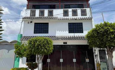 Casa en Venta  en Colonia  El PASEO, Zona Centro, Glorieta Juárez, Residencial, ideal  Para oficinas  Zona Industrial.