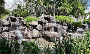 ESTA CASA LO TIENE TODO, UBICADA EN LOMAS DE COCOYOC