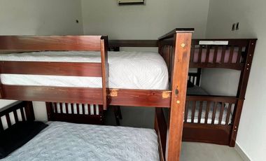 ESTA CASA LO TIENE TODO, UBICADA EN LOMAS DE COCOYOC