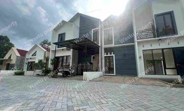 RUMAH 2 LANTAI MURAH DEKAT AKMIL MAGELANG