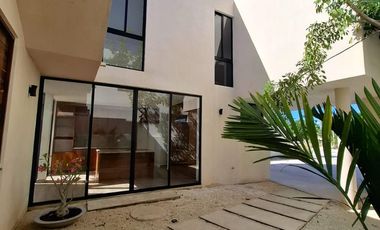 CASA EN VENTA EN CAMPO DE GOLF PROVINCIA MERIDA DISEÑO INNOVADOR