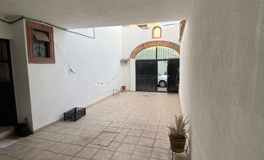 RENTO CASA SIN MUEBLES EN COLONIA GUADALUPE CAMINANDO AL CENTRO DE SAN MIGUEL DE ALLENDE, GUANAJUATO