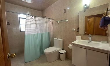 RENTO CASA SIN MUEBLES EN COLONIA GUADALUPE CAMINANDO AL CENTRO DE SAN MIGUEL DE ALLENDE, GUANAJUATO