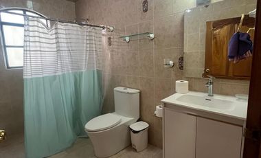 RENTO CASA SIN MUEBLES EN COLONIA GUADALUPE CAMINANDO AL CENTRO DE SAN MIGUEL DE ALLENDE, GUANAJUATO