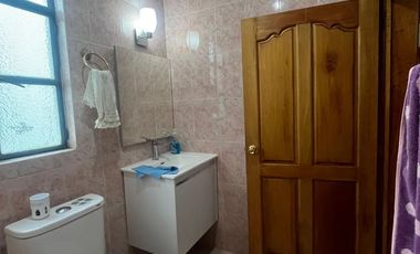 RENTO CASA SIN MUEBLES EN COLONIA GUADALUPE CAMINANDO AL CENTRO DE SAN MIGUEL DE ALLENDE, GUANAJUATO