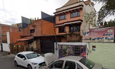 Casa en venta en La Cruz, La Magdalena Contreras, 10800 Ciudad de México, CDMX