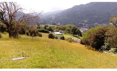 Inversión Ideal: Lote en El Salitre, Colombia