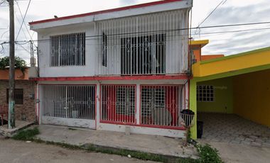 VENTA DE CASAS EN CHETUMAL COL JARDINES