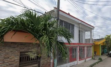 VENTA DE CASAS EN CHETUMAL COL JARDINES