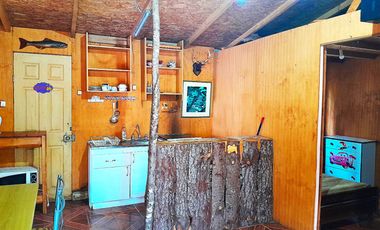 Cabaña en Via del Huichatio, sector Playa Linda, Camino Villarrica -Pucón
