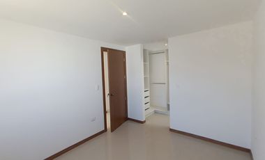 Dúplex en Venta con Terraza Privada – Kartódromo, San Antonio de Pichincha