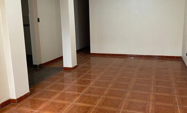 VENTA DE CASA DE 2 PISOS CON ACCESO INDEPENDIENTE - CARABAYLLO