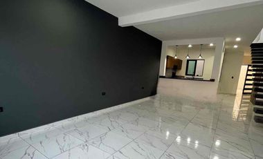 CASA CON RECAMARA EN PLANTA BAJA EN VENTA EN BOCA DEL RÍO