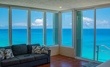Espectacular PH frente al mar en Cancún