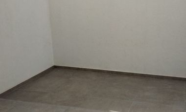 🏠 Casa moderna en renta en El Mayorazgo – 3 recámaras con baño y jardín 🌿