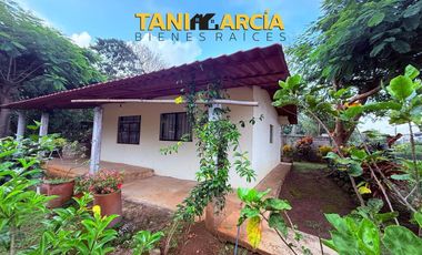 Vendo Casa con 525 m2 de terreno en Fortín.