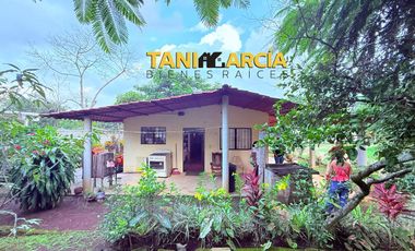 Vendo Casa con 525 m2 de terreno en Fortín.