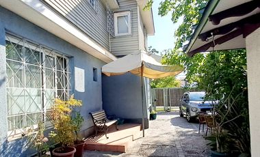 Estupenda casa clásica en venta 6D4B Amapolas entre Bilbao y Pocuro Barrio Las Flores a pasos colegios San Ignacio y San Gabriel, comercio, parques, locomoción