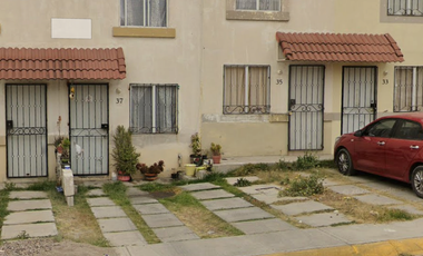 EXCELENTE CASA EN VENTA Y EN OPORTUNIDAD UBUCADA EN ALMERIA	EXTNO37B	URBI VILLA DEL REY	HUEHUETOCA	ESTADO DE MEXICO