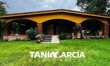Vendo Finca de 2,400 m2 de terreno con casa estilo mexicana en Fortín.