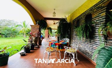 Vendo Finca de 2,400 m2 de terreno con casa estilo mexicana en Fortín.