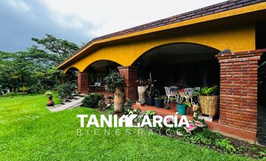 Vendo Finca de 2,400 m2 de terreno con casa estilo mexicana en Fortín.