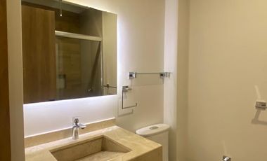 CASA EN VILLAMAGNA AL PONIENTE DE LA CIUDAD POR EL PARQUE BICENTENARIO