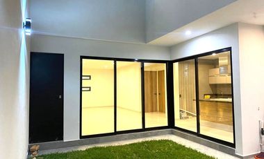 CASA EN VILLAMAGNA AL PONIENTE DE LA CIUDAD POR EL PARQUE BICENTENARIO